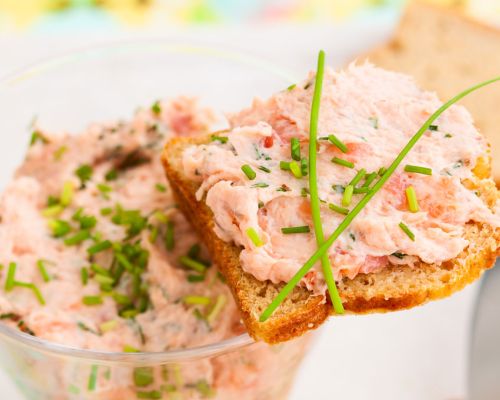 Recipe for Salmon and Chive Pate